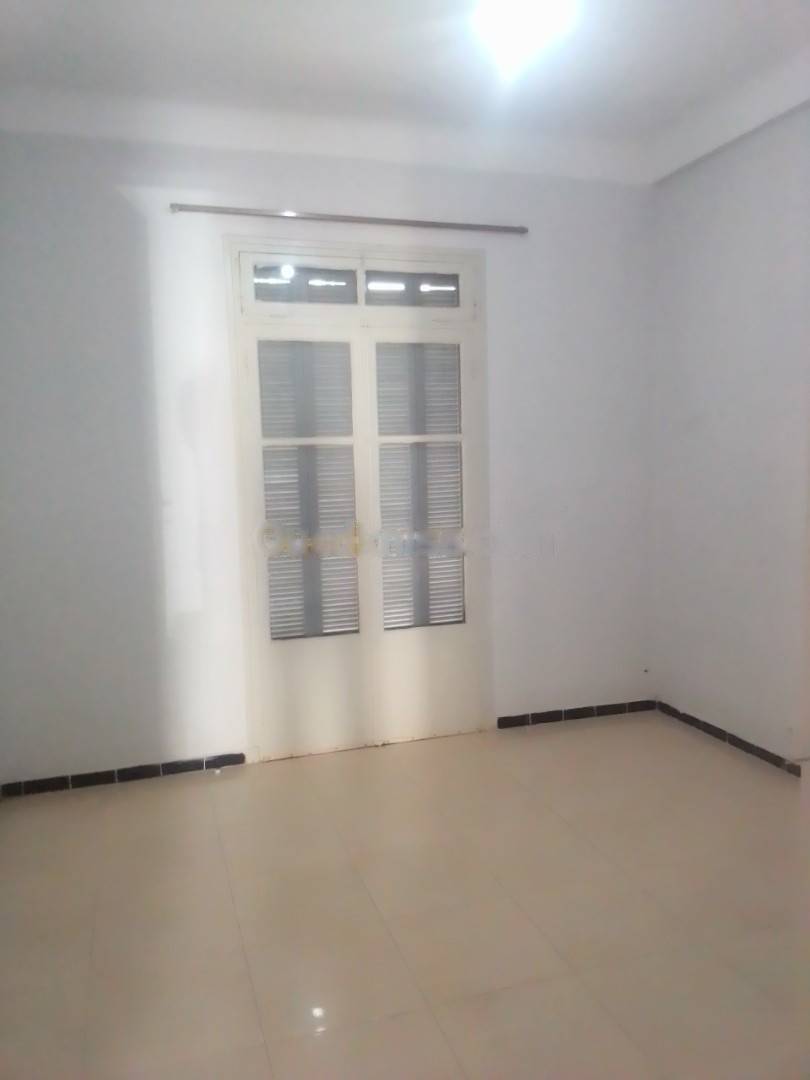 Location Appartement F3 El Biar