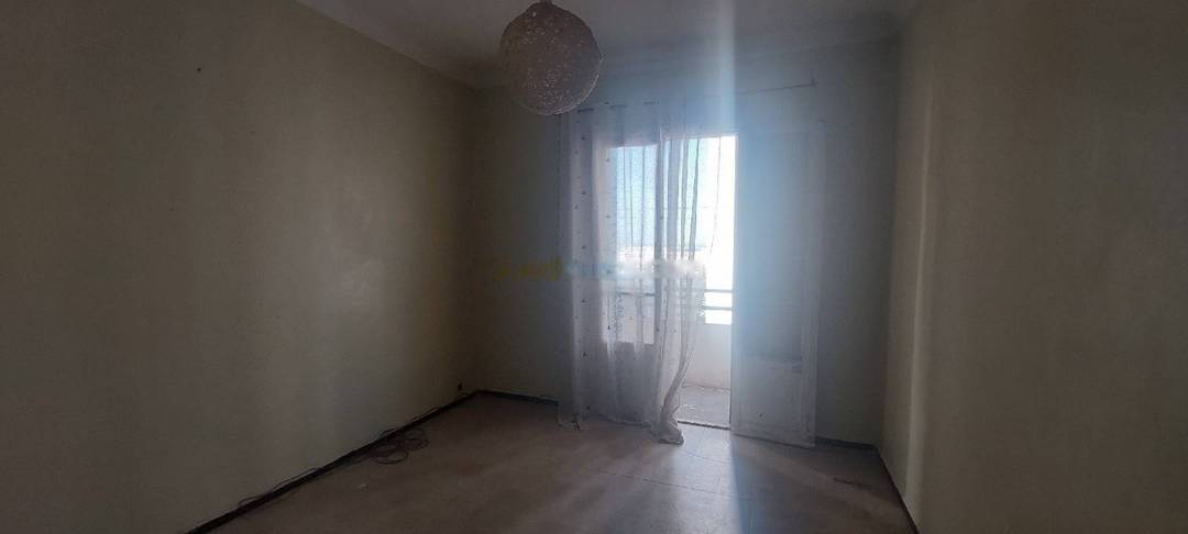 Location Appartement F2 Sidi M'Hamed