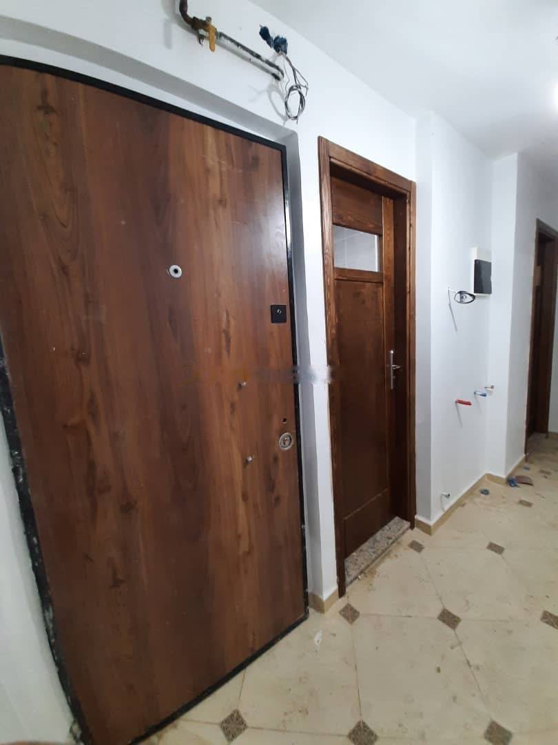 Vente studio bordj el kiffan