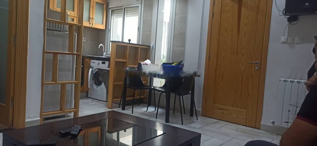 Location Appartement F3 El Mouradia