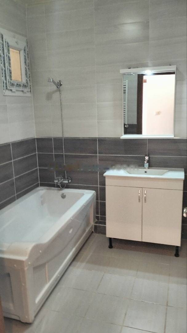 Location Appartement F4 Ouled Fayet