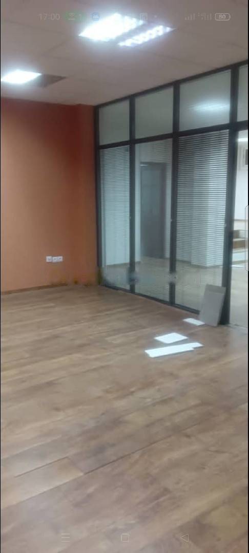 Location Local Dely Ibrahim