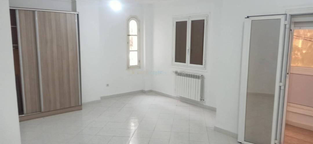 Location Appartement F4 Ouled Fayet