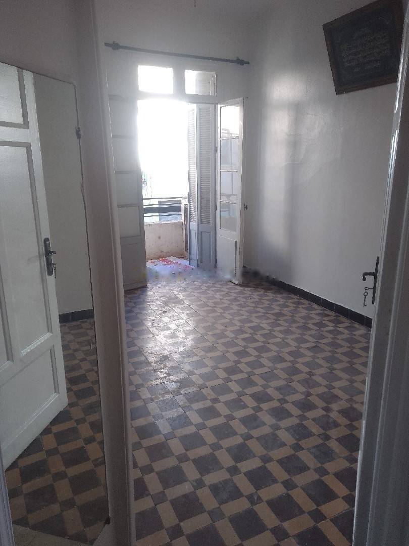 Location Appartement F2 Belouizdad