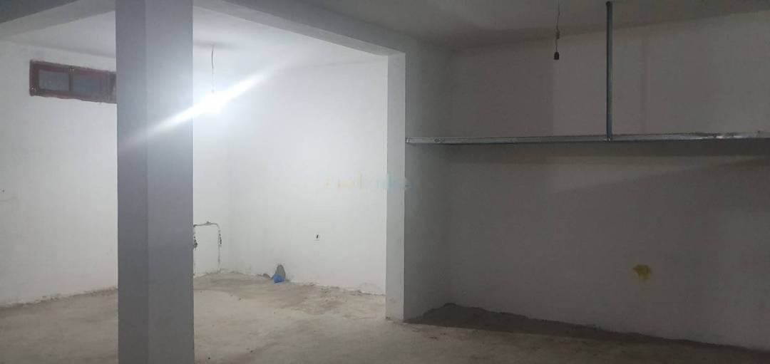 Location Local F1 Souidania