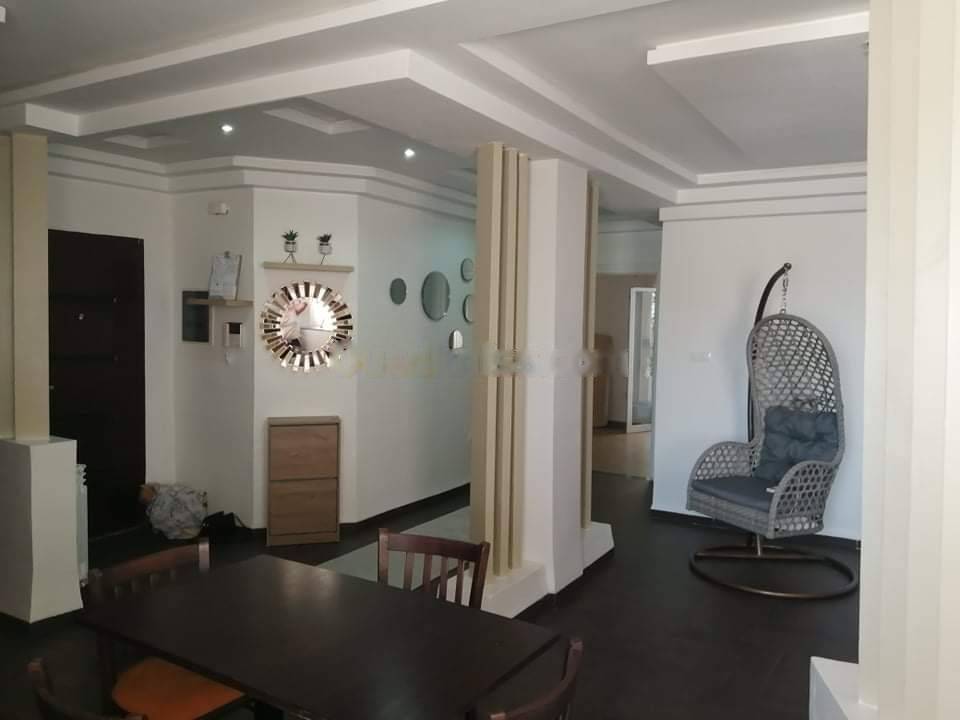 Location Appartement F4 El Achour