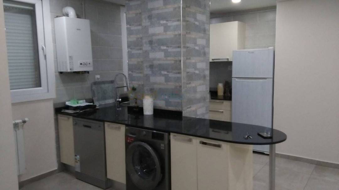 Location Appartement F4 Birkhadem