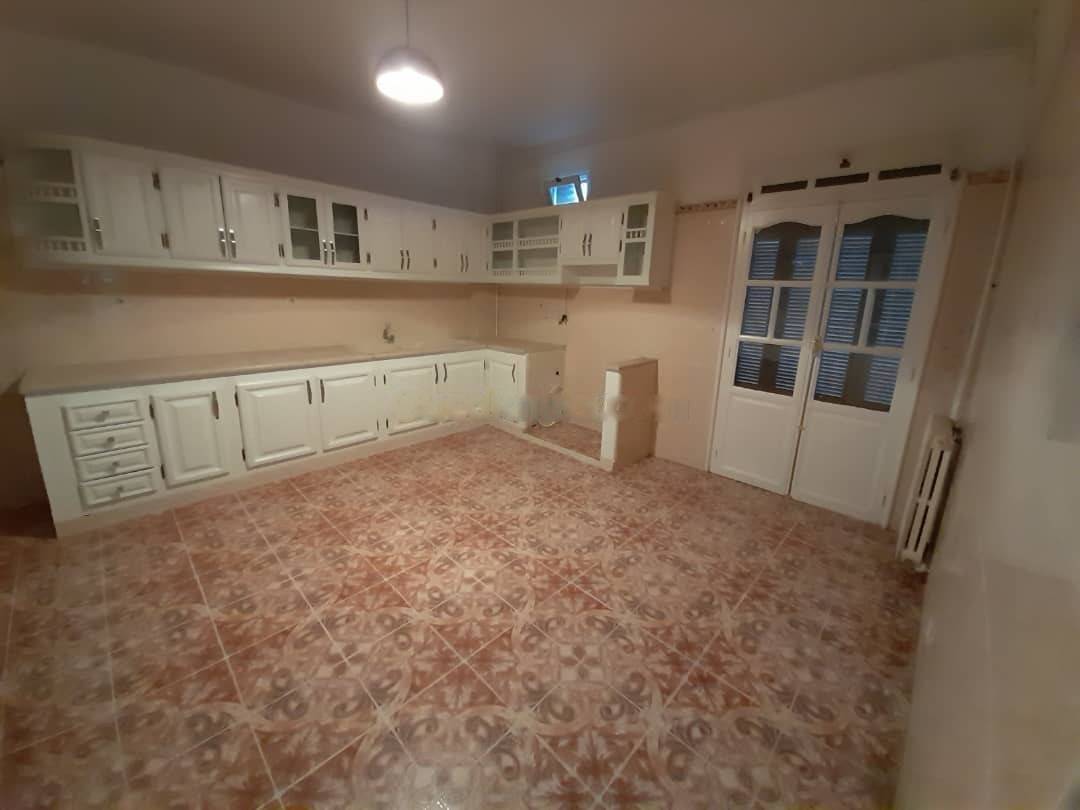 Vente Niveau de villa F4 Birkhadem