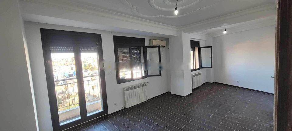 Location Appartement F3 Reghaia