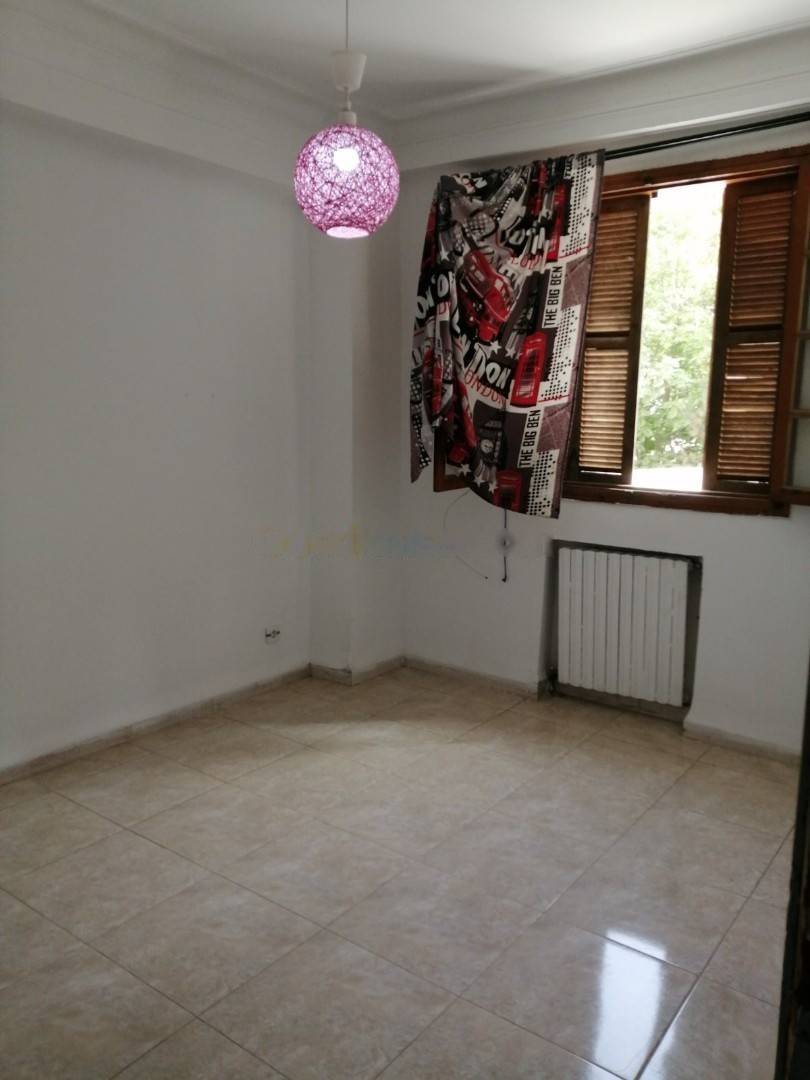 Location Appartement F3 Hydra