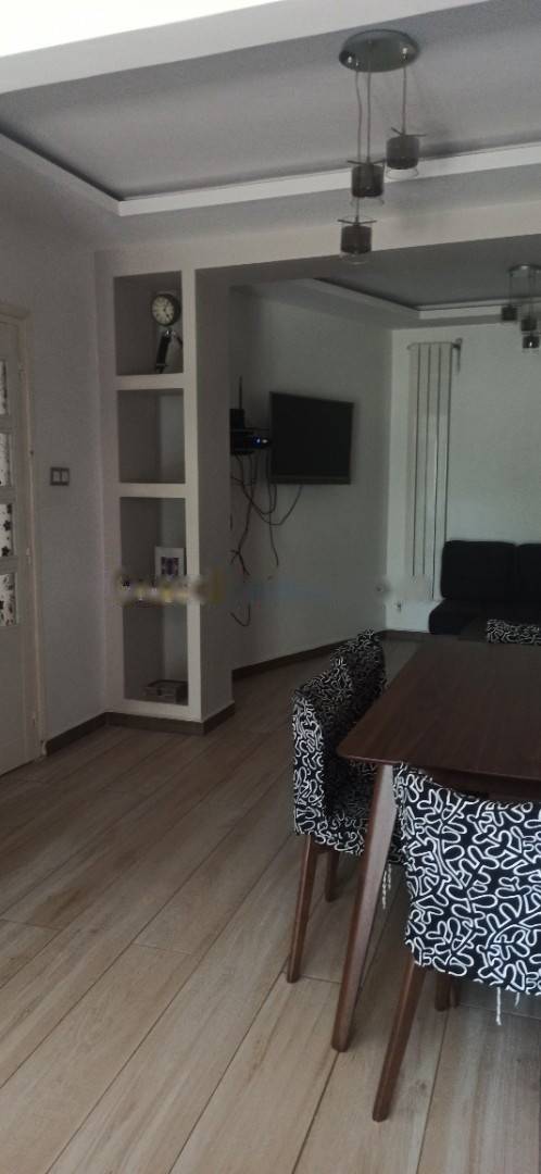 Location saisonnière Appartement F3 Birkhadem