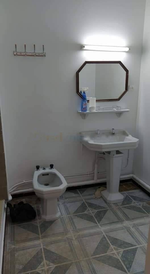 Location Appartement F3 Hydra