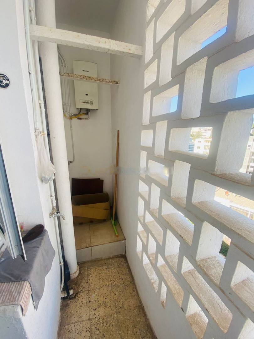 Location Appartement F3 Hydra