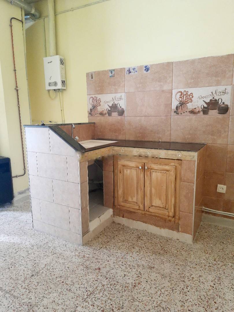 Location Appartement F1 Bouzareah