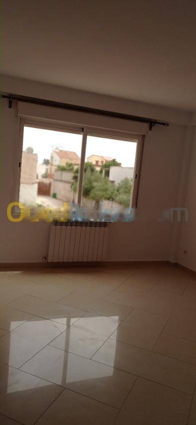 Location Appartement F4 El Achour