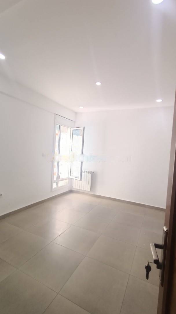 Location Appartement F4 Cheraga