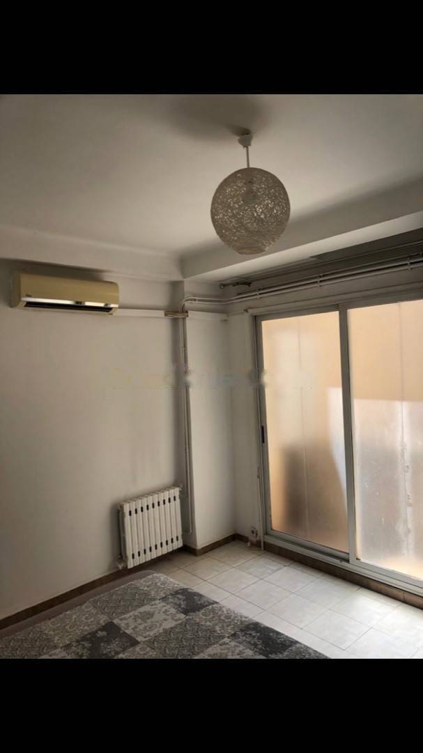 Location Appartement F6 Birkhadem