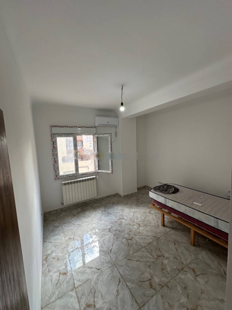 Location Appartement Bab Ezzouar