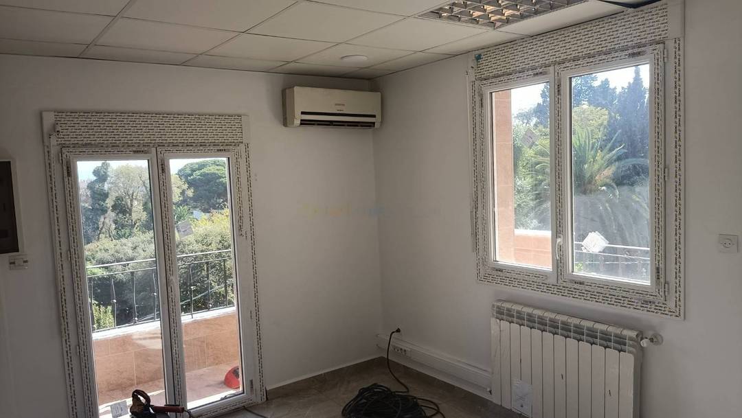 Location Appartement F5 Ben Aknoun