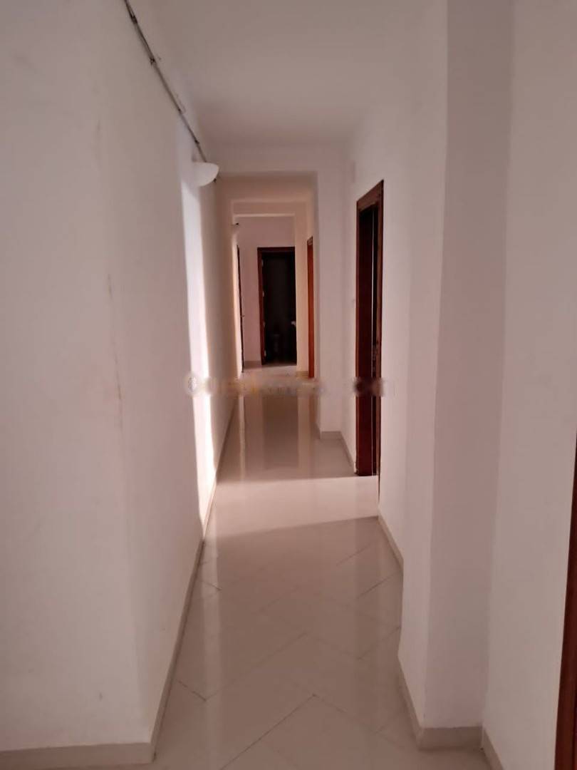 Location Appartement F3 El Achour