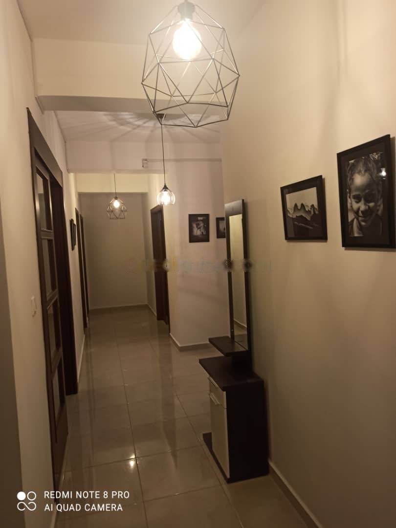 Location Appartement F6 Birkhadem