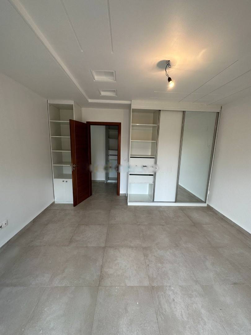 Location Appartement F5 Bir Mourad Rais