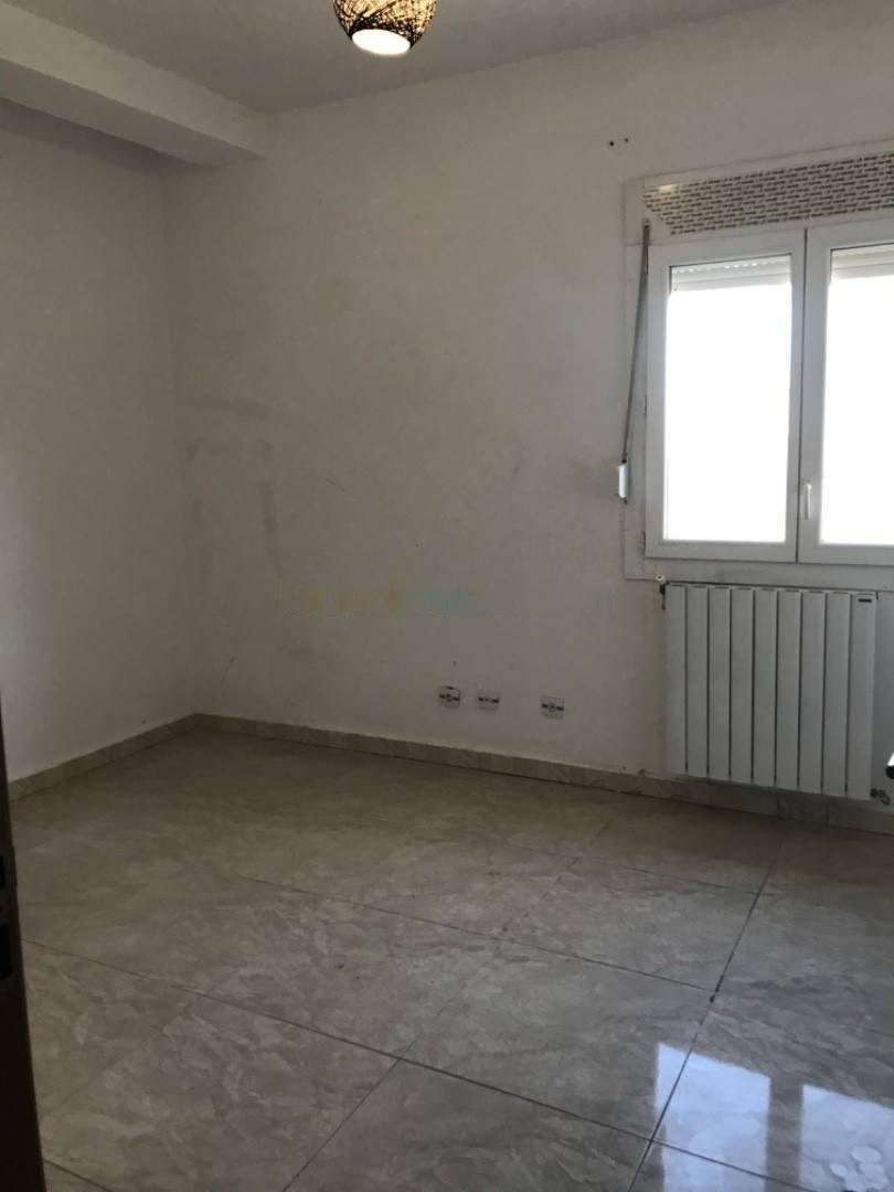 Location Appartement F4 Ouled Fayet