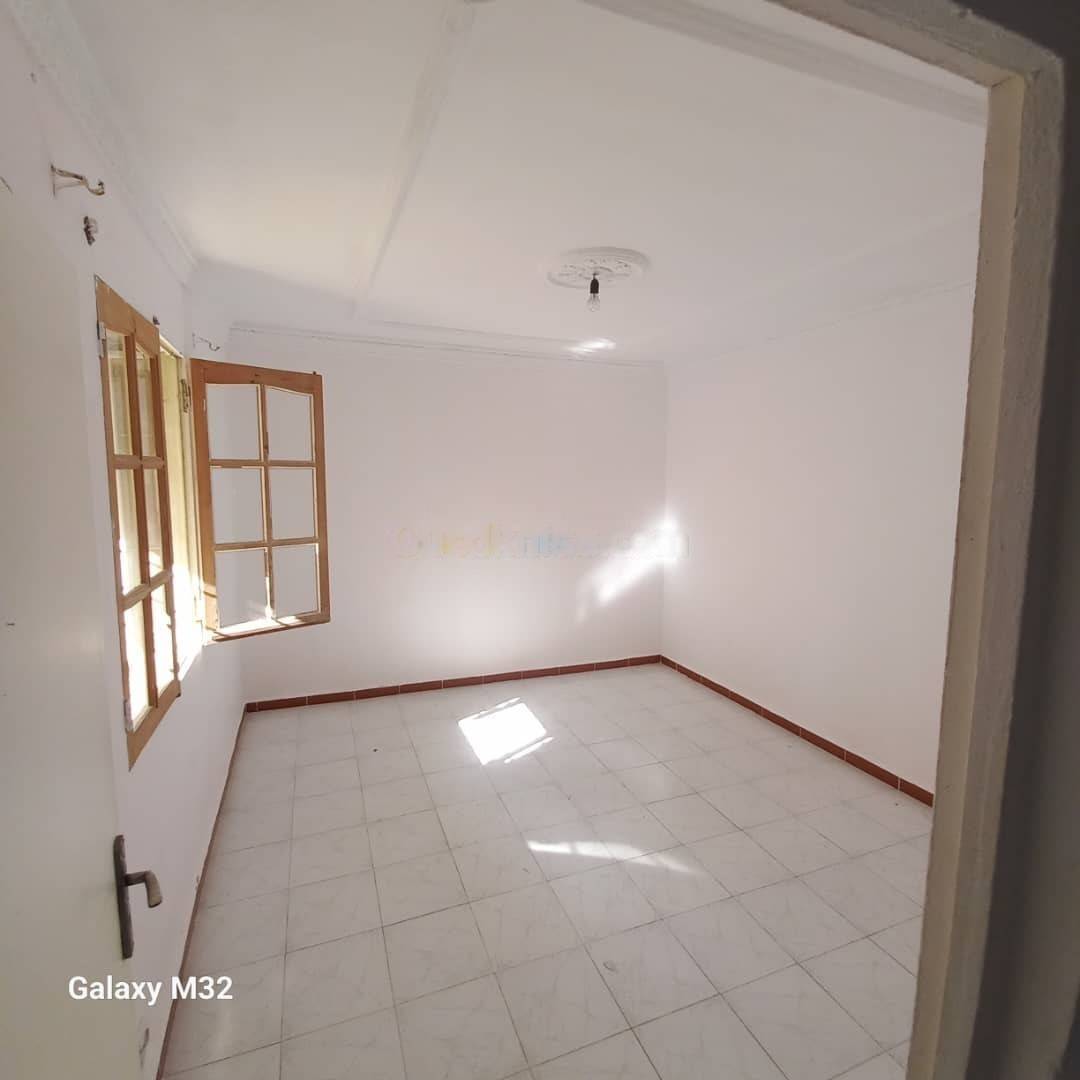 Location Niveau de villa F4 Bordj El Bahri