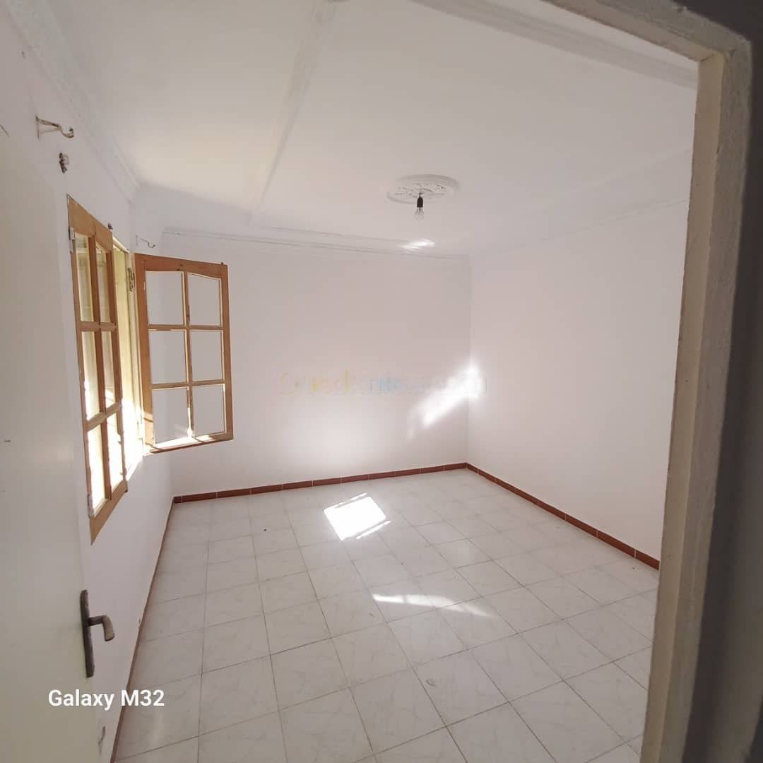 Location Niveau de villa F4 Bordj El Bahri