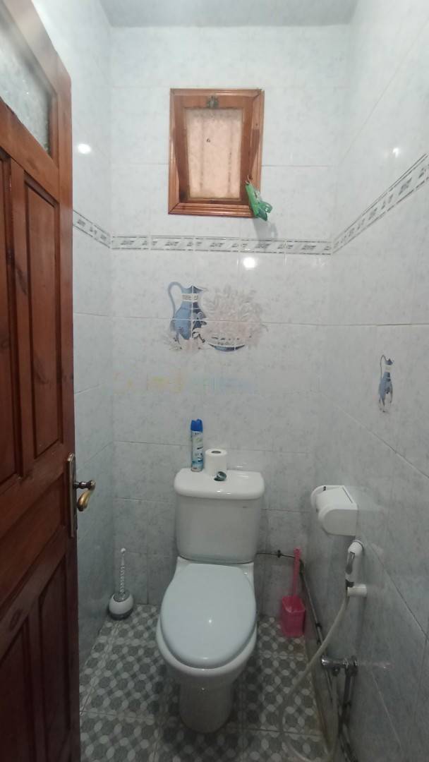 Location Niveau de villa F3 Birkhadem