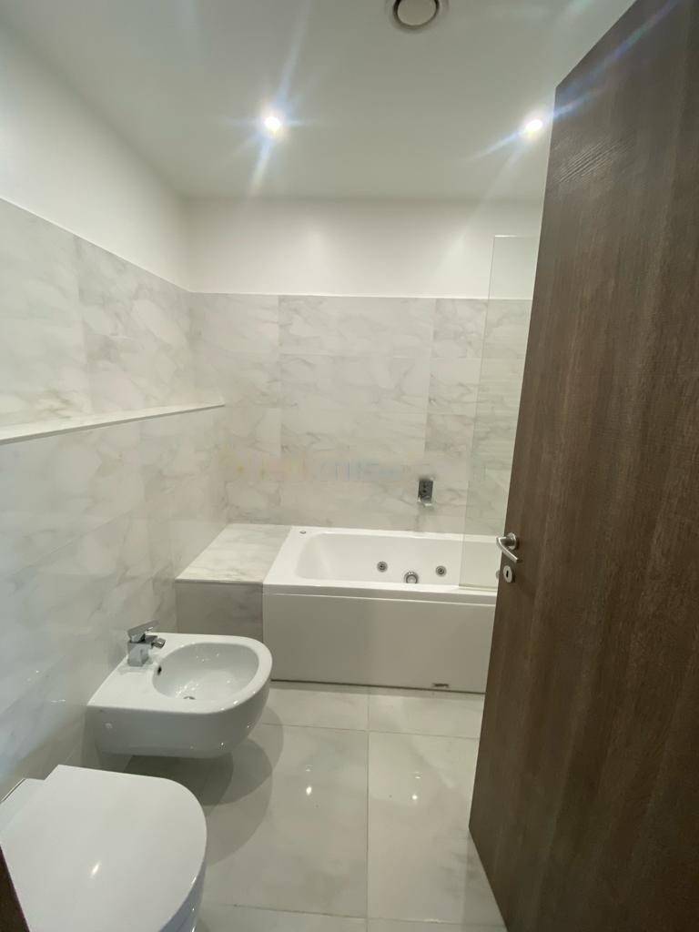 Location Appartement F4 Ben Aknoun