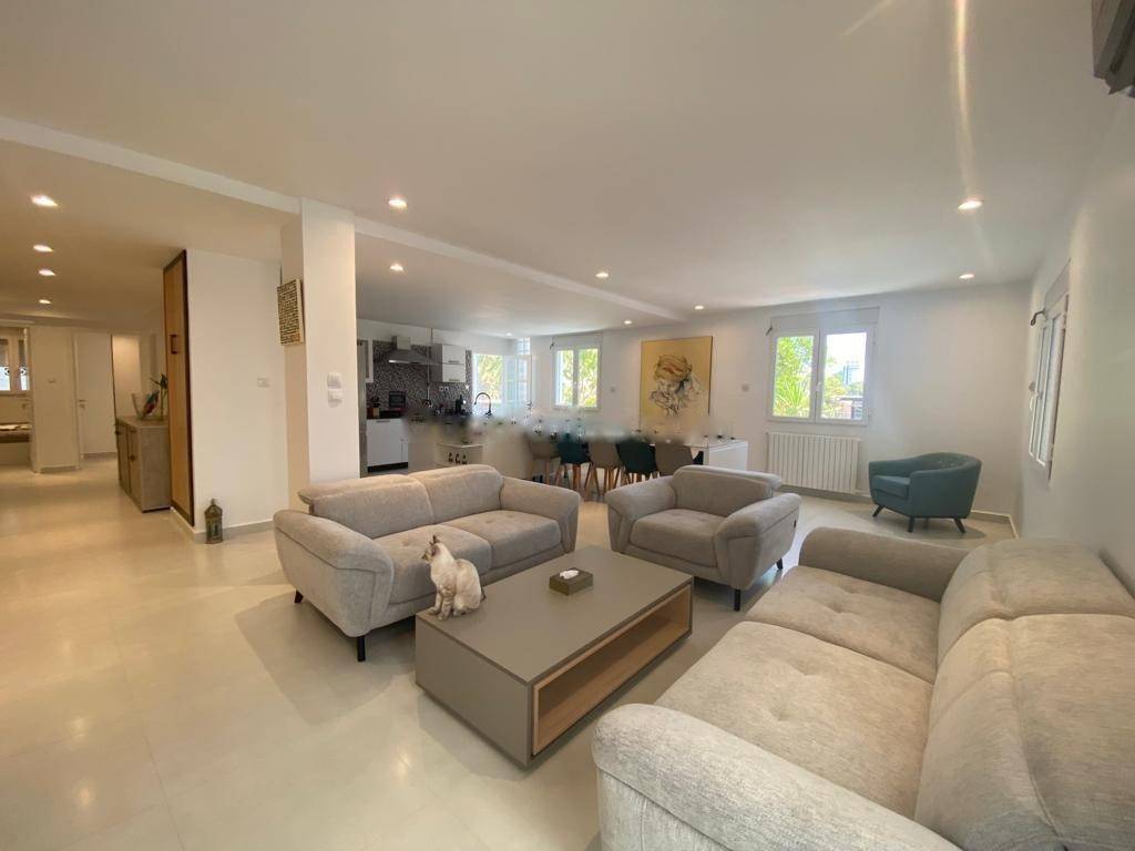 Location Immeuble Hydra