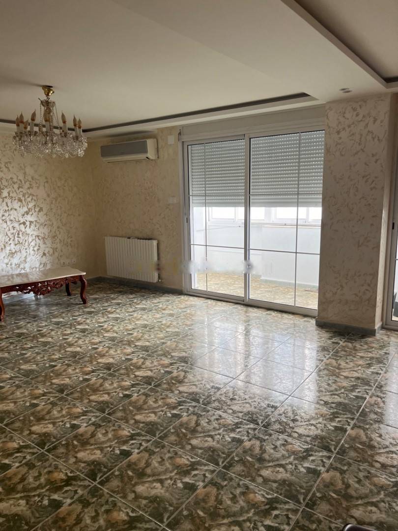 Location Appartement F4 Kouba