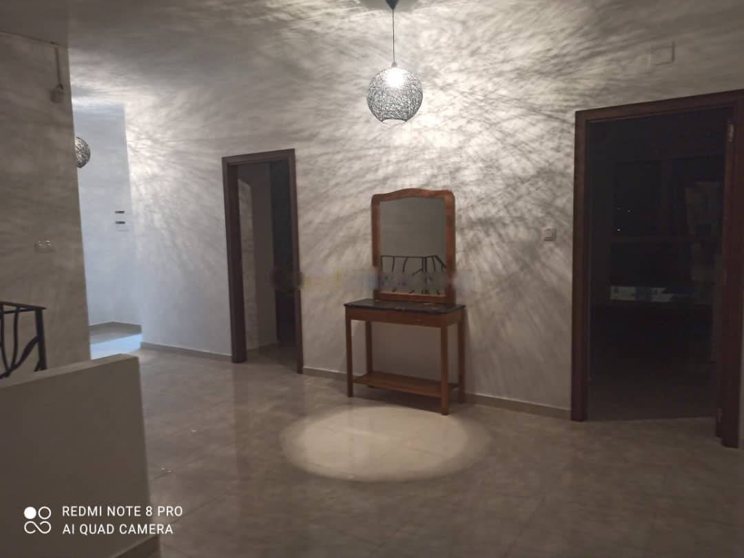 Location Appartement F6 Birkhadem