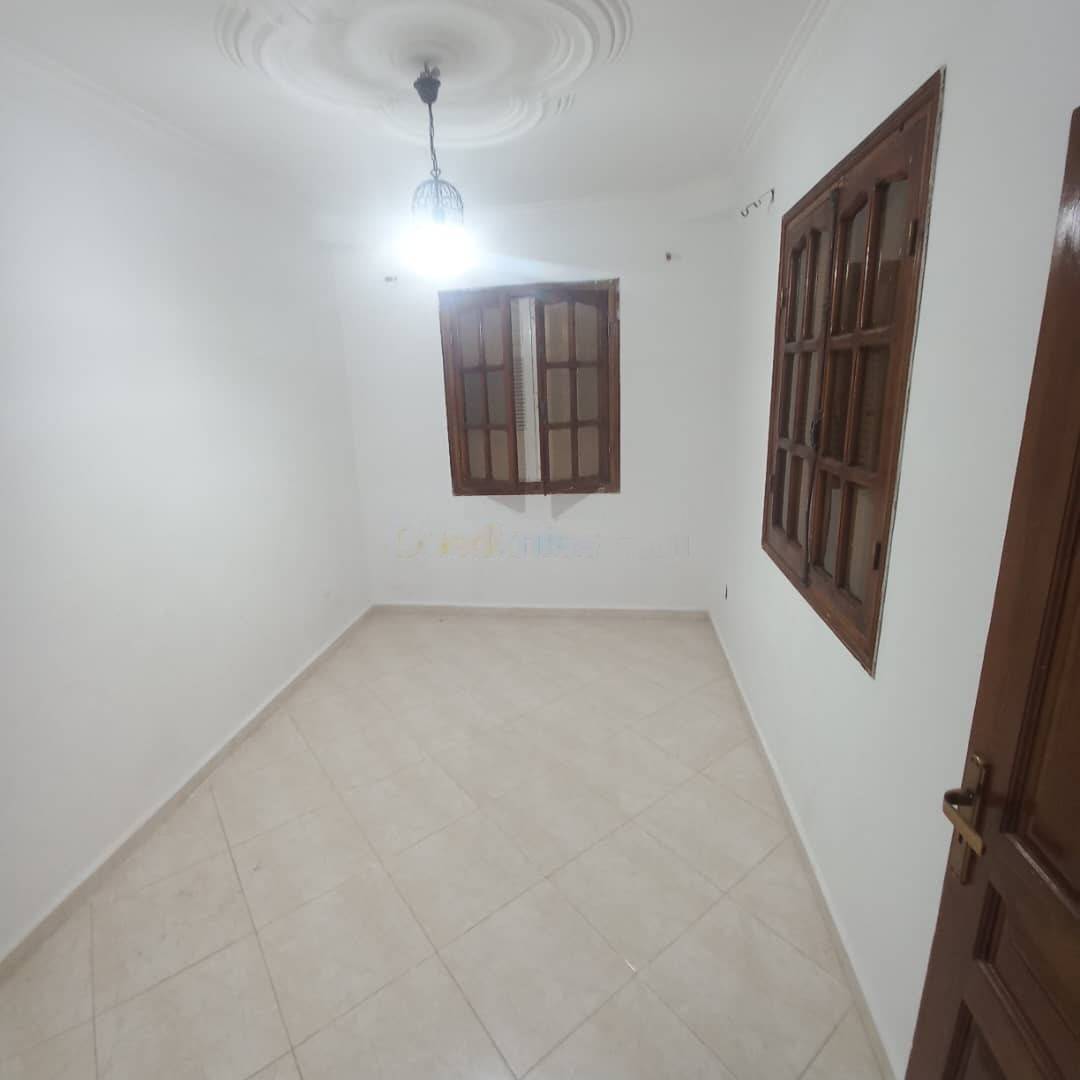 Location Niveau de villa F2 Bordj El Bahri