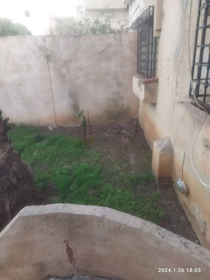 Location Niveau de villa F4 Ain Taya