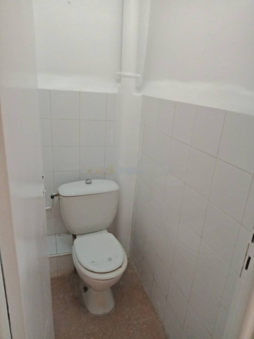 Location Appartement F3 Birkhadem