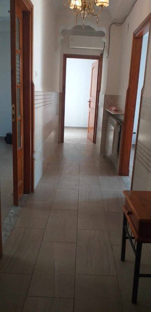 Location niveau de villa kouba 6