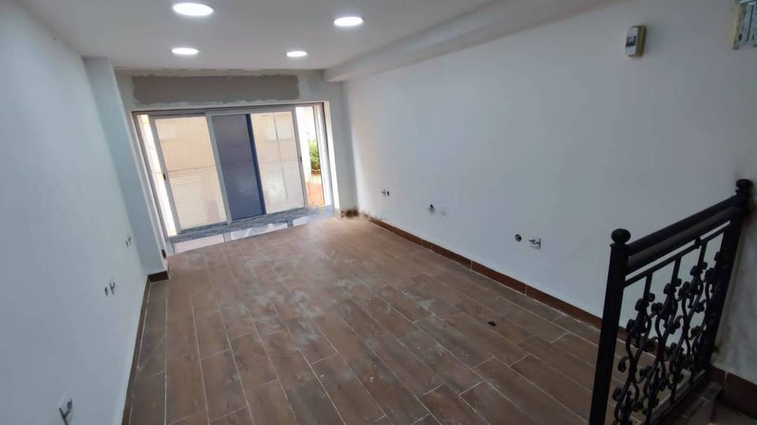 Location Local F0 Birkhadem