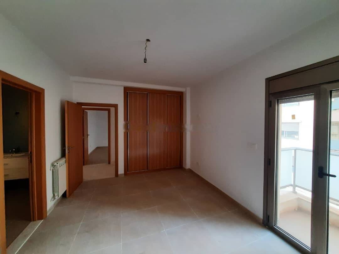 Location Appartement F4 El Achour