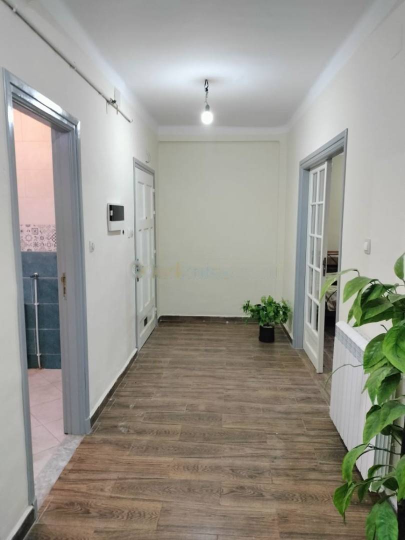 Location Appartement F4 Bir Mourad Rais