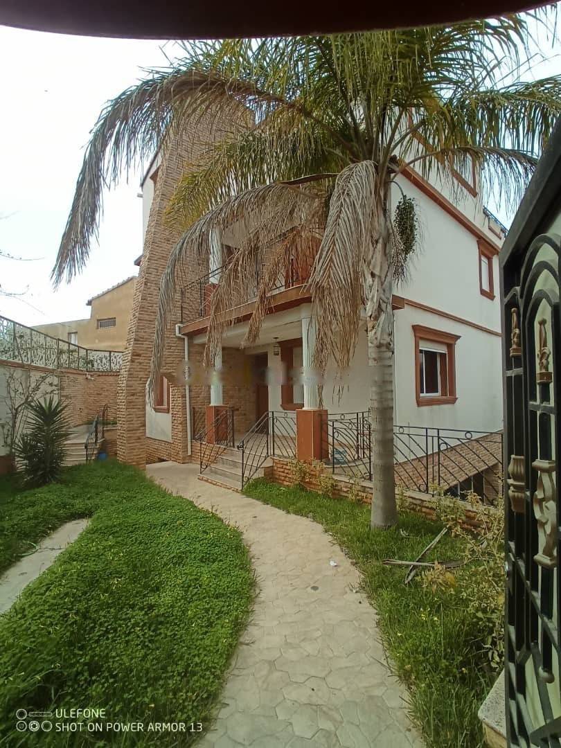 Vente Villa F8 El Biar