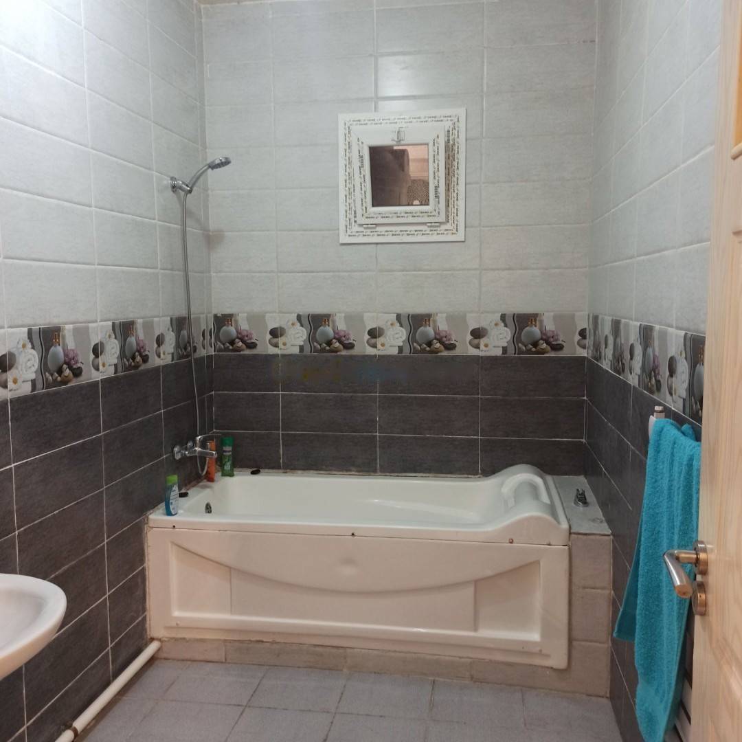 Location Appartement F5 Bordj El Bahri