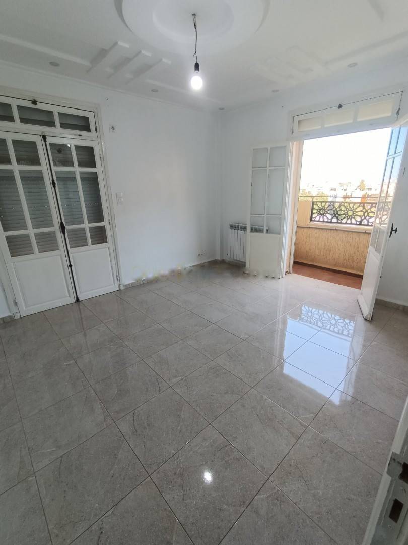 Location Appartement F4 Bir Mourad Rais