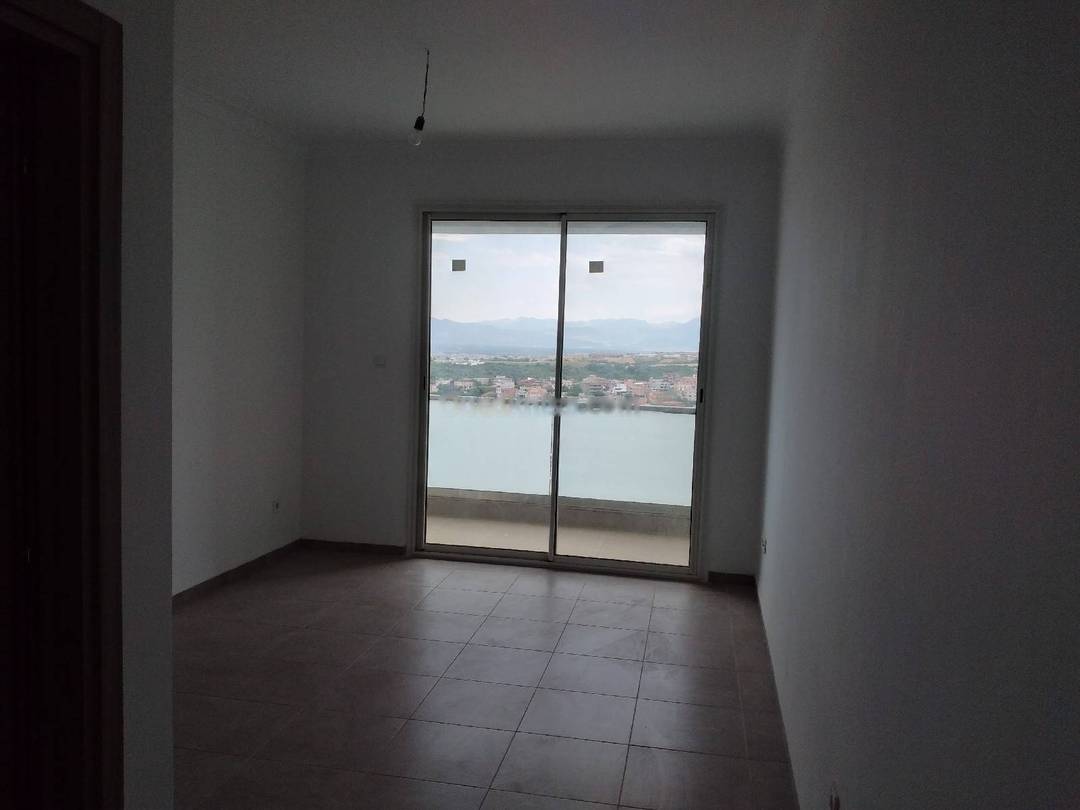 Location Appartement F4 Birkhadem