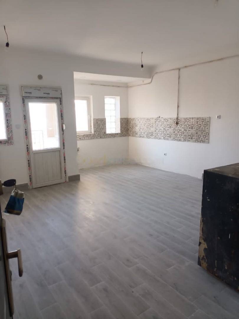 Vente Appartement F4 Souidania