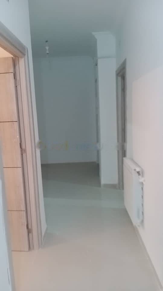 Location Appartement F4 Kouba
