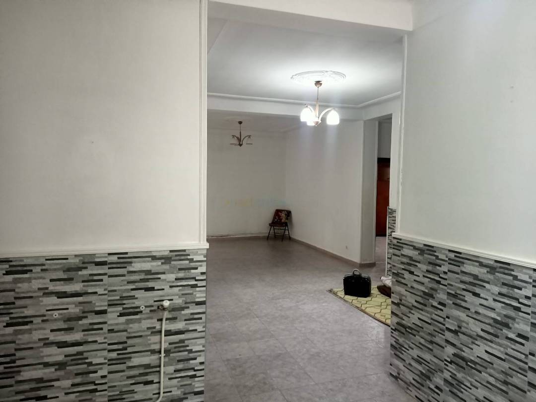 Location Niveau de villa F4 Kouba