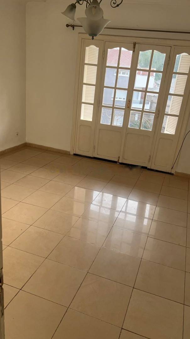 Location Appartement F3 Hydra