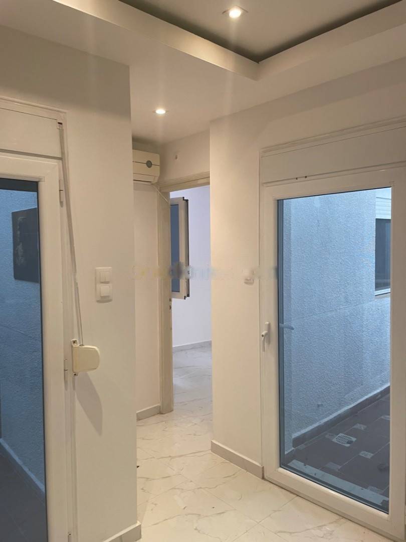 Location Appartement F4 Hydra